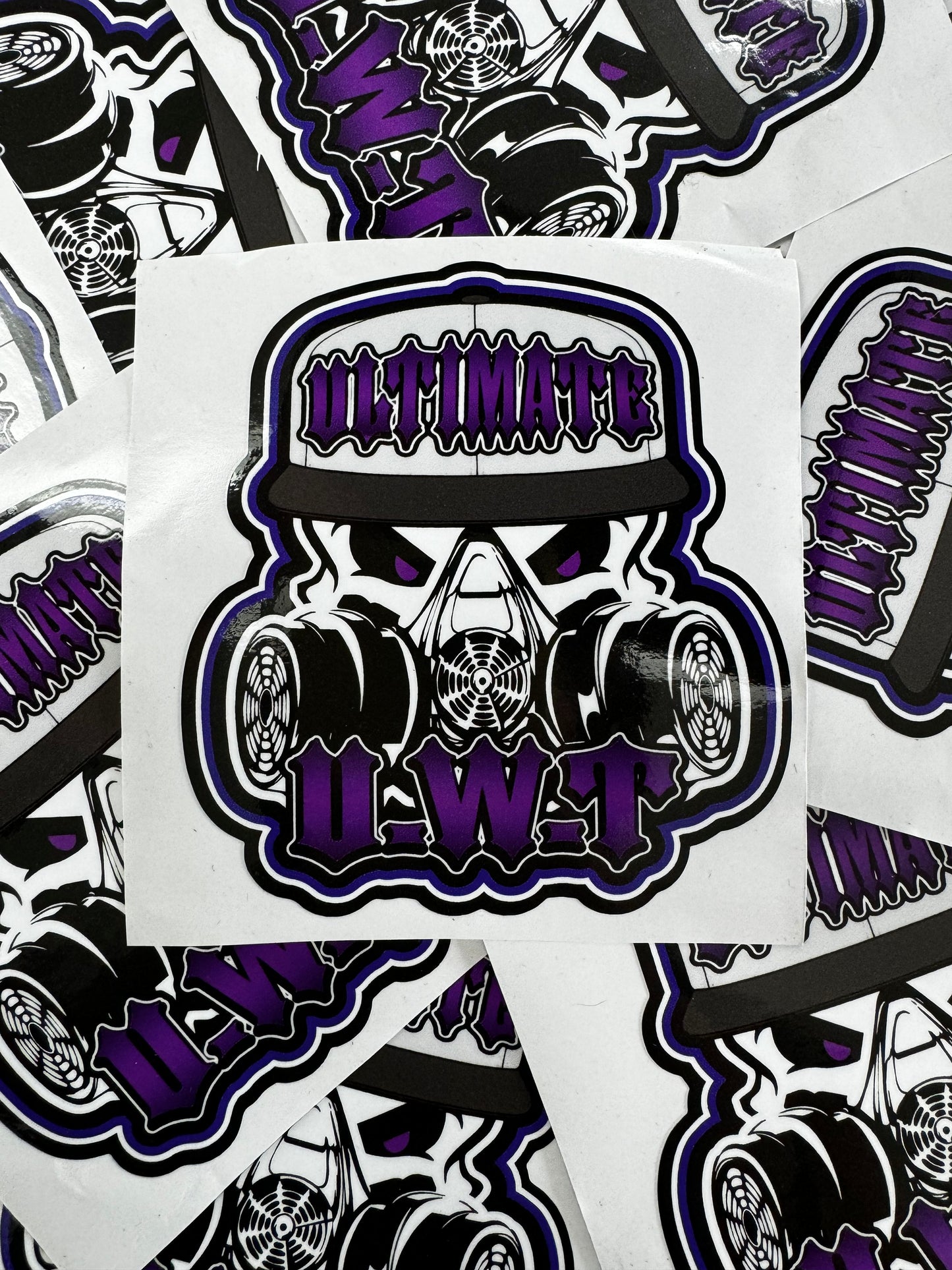 “UWT PURPLE SKULL” STICKER